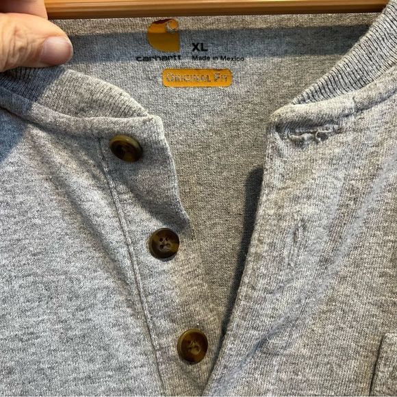 Carhartt Henley Short Sleeve Gray Tee size XL - Picture 4 of 4